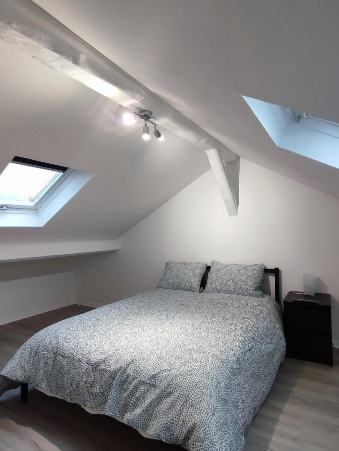 Ferienwohnung La Vie En Blanc Et Noir Maisons-Laffitte Exterior foto